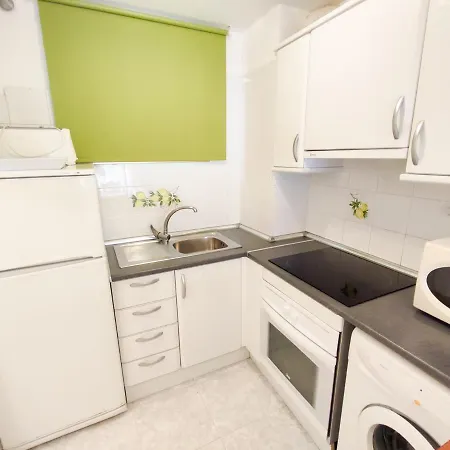 Colibri Apartament *